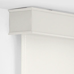 Detalle cenefa PVC en el panel japonés