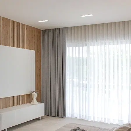 Cortinas modernas Onda Serena en Bogotá, ideal para cualquier espacio.